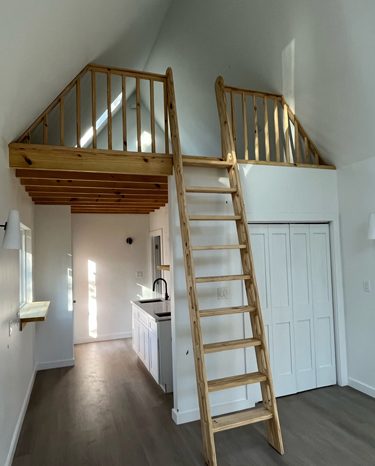 Cabin rental near Houston