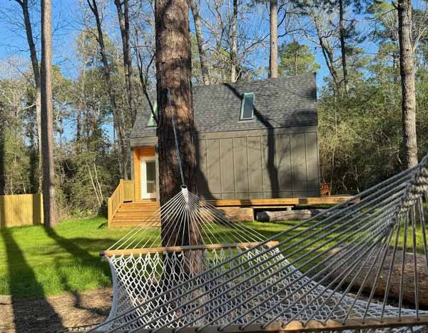 Private Cabin Hideaways near Lake Conroe