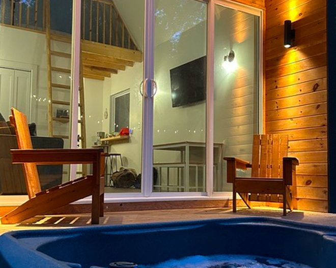 Stay in Babia – Luxury Glamping & Cabins on Lake Conroe